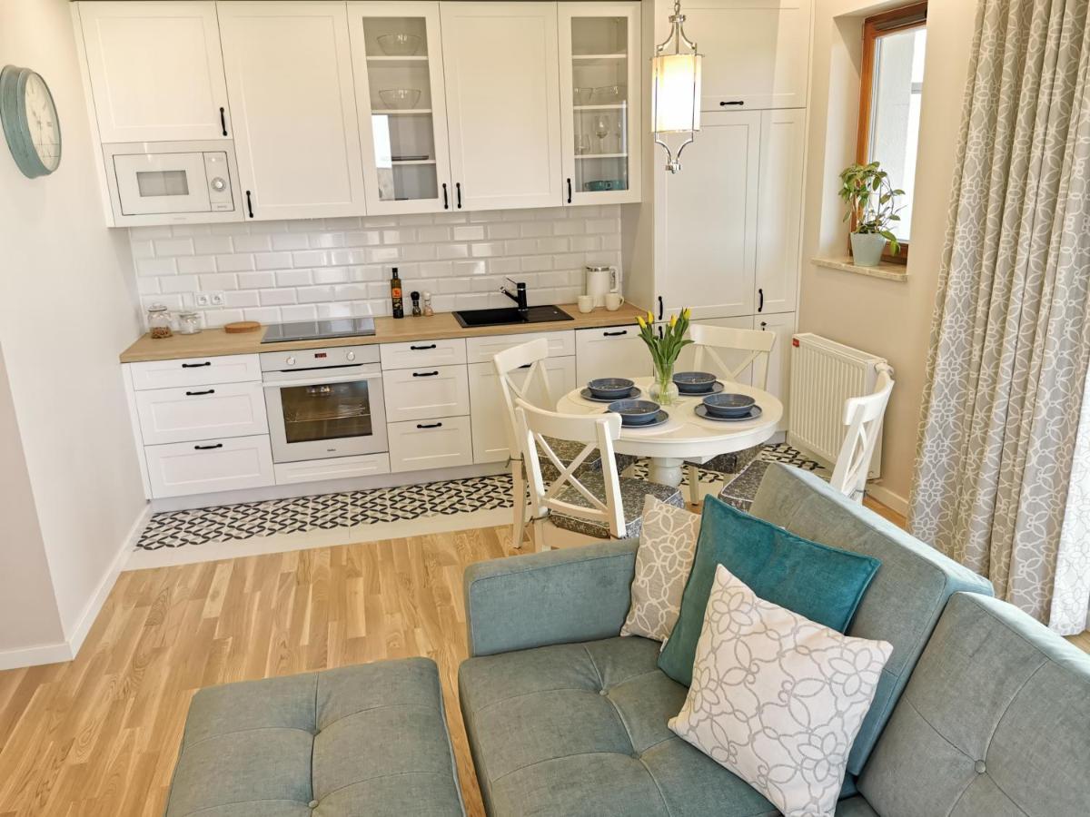 Zajezdnia Wrzeszcz Apartamenty กดัญสก์ ภายนอก รูปภาพ